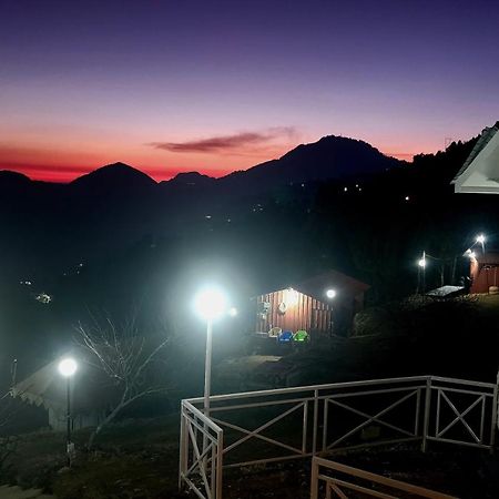 Instaview Kanatal New Tehri Екстериор снимка